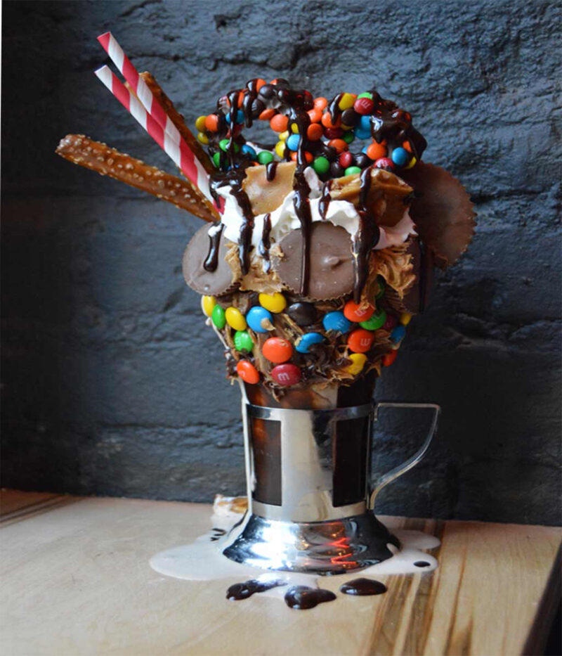 قیمت ووچر کافه رستوران Black Tap دبی