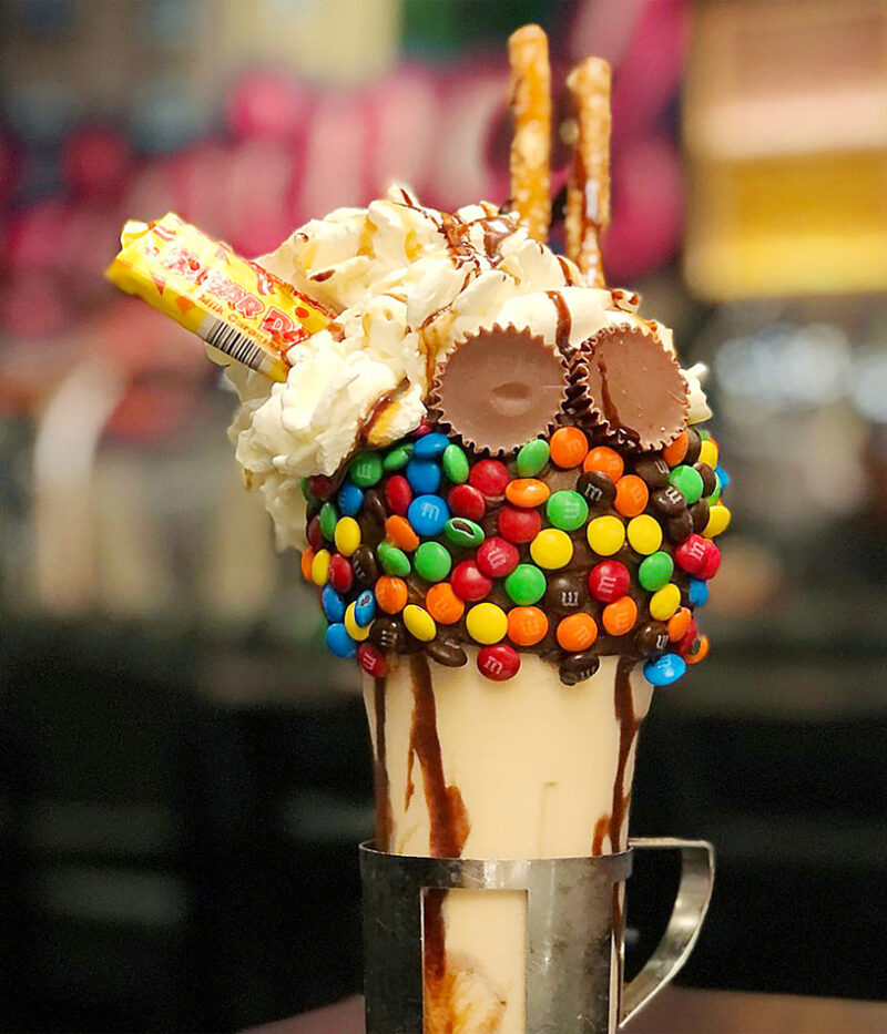 هزینه ووچر کافه رستوران Black Tap دبی