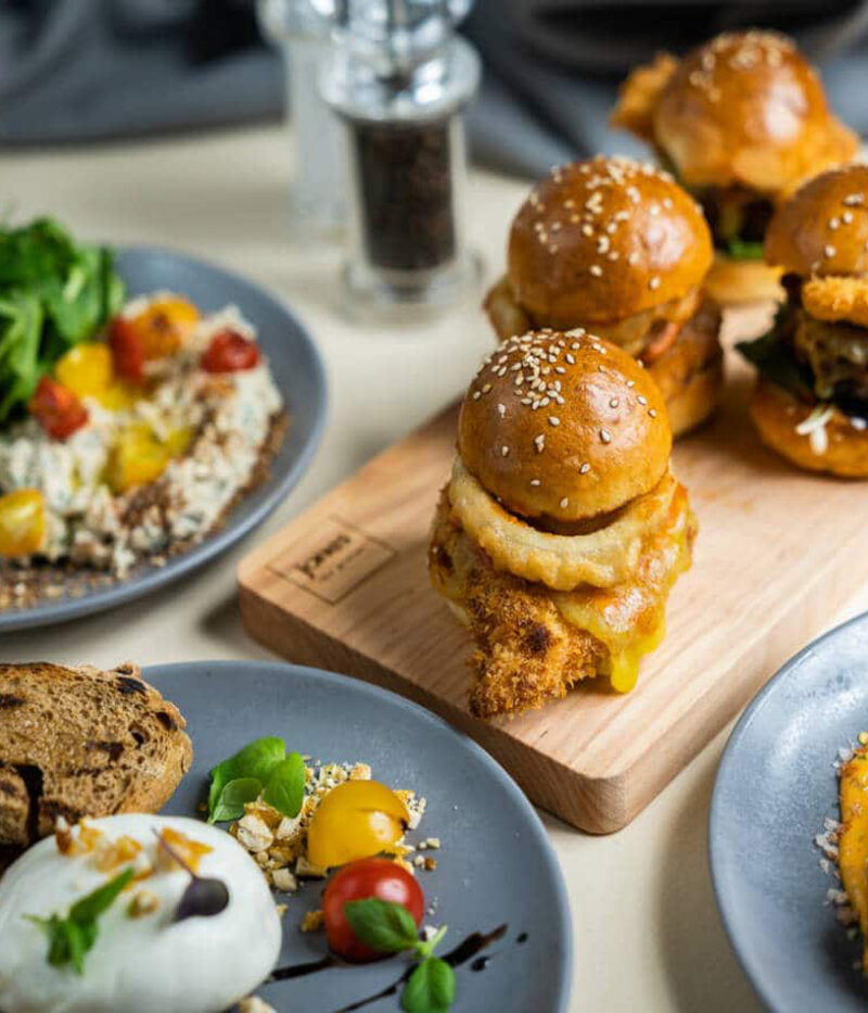 خرید ووچر رستوران جونز دبی