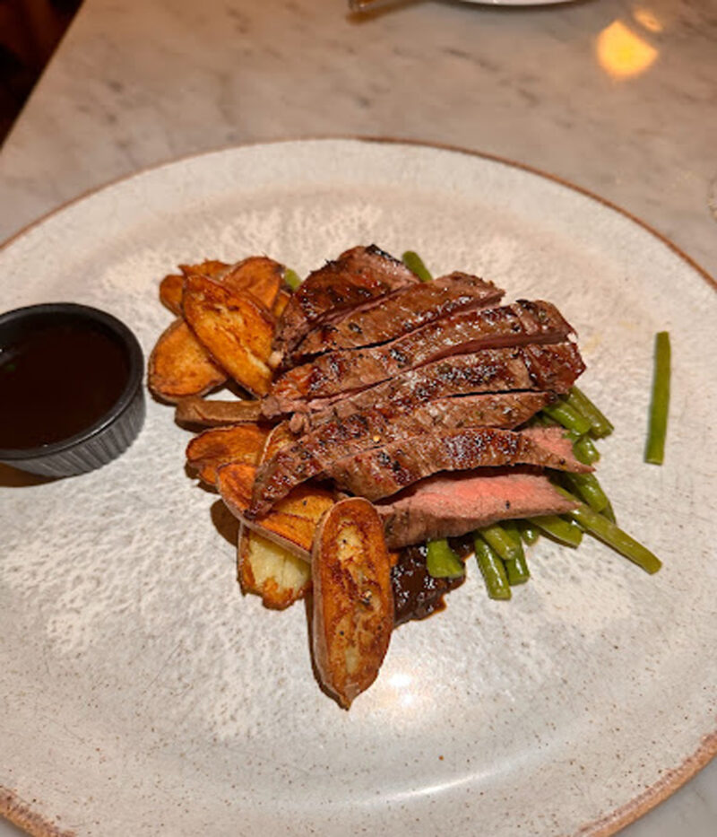 کوپن رستوران St Tropez Bistro دبی