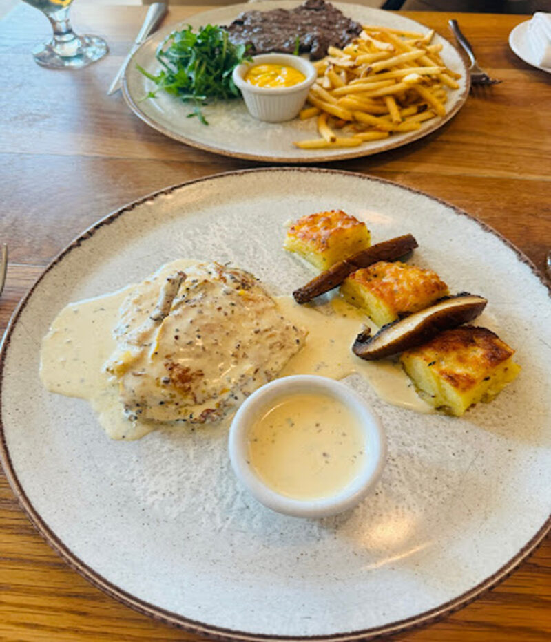 عکس رستوران St Tropez Bistro دبی