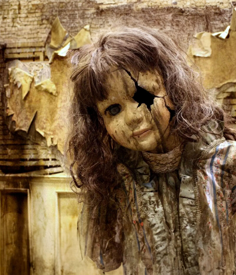 ووچر خانه تسخیر شده هیستریا دبی 