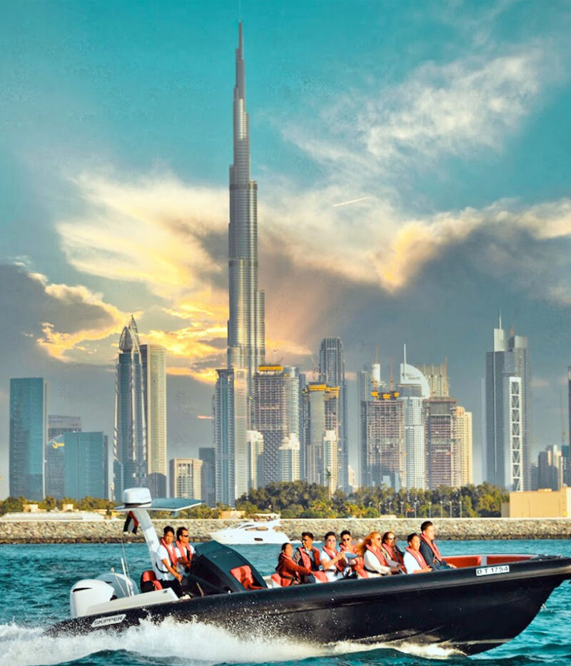 قیمت بلیط تور قایق سیاه دبی