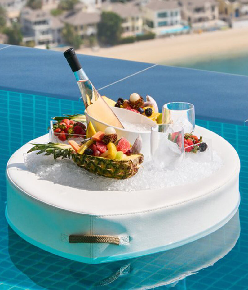 امکانات استخر اینفینیتی (آئورا) دبی