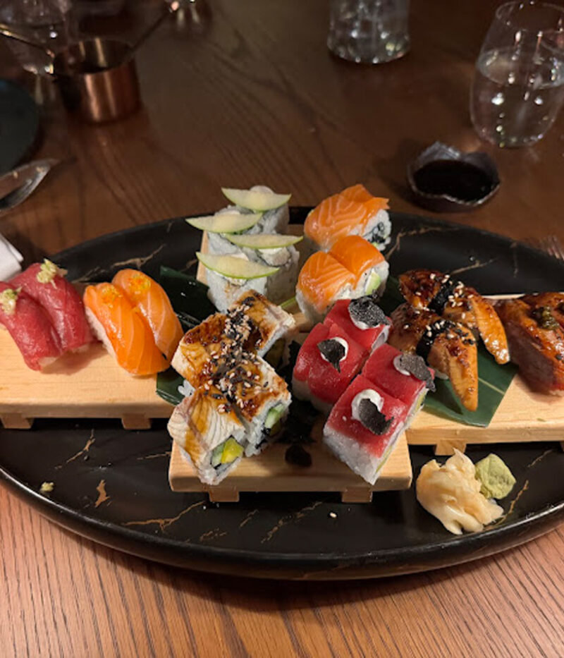 غذای رستوران سلاوی دبی