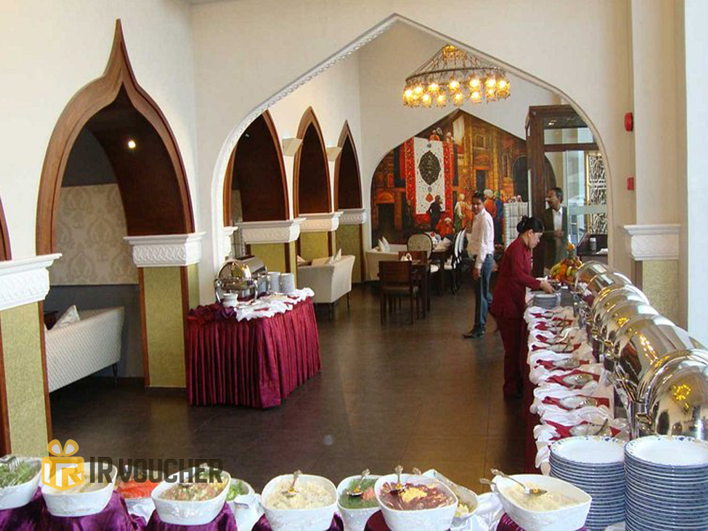 رستوران شیراز گاردن در قطر