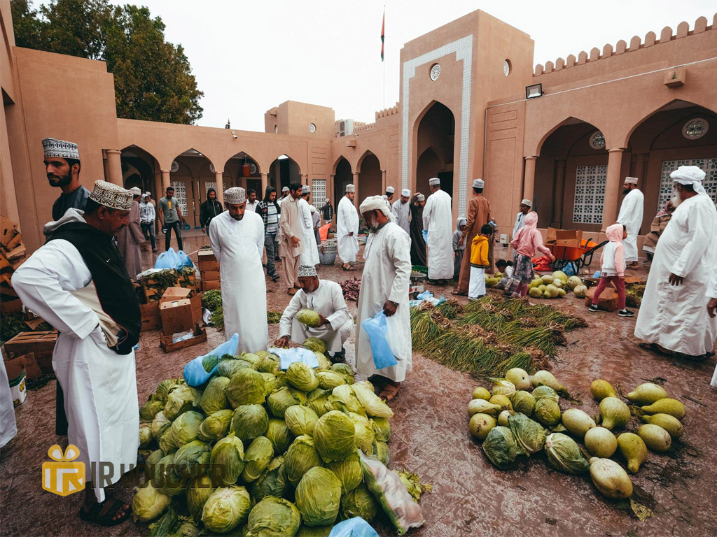 بازار نزوی