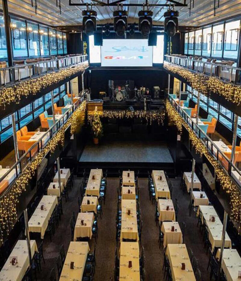 عکس تور کشتی سوداتور استانبول