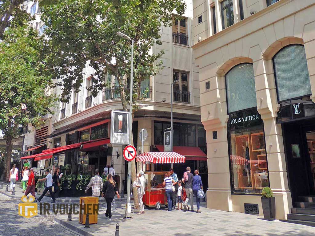 خرید لوکس در نیشانتاشی